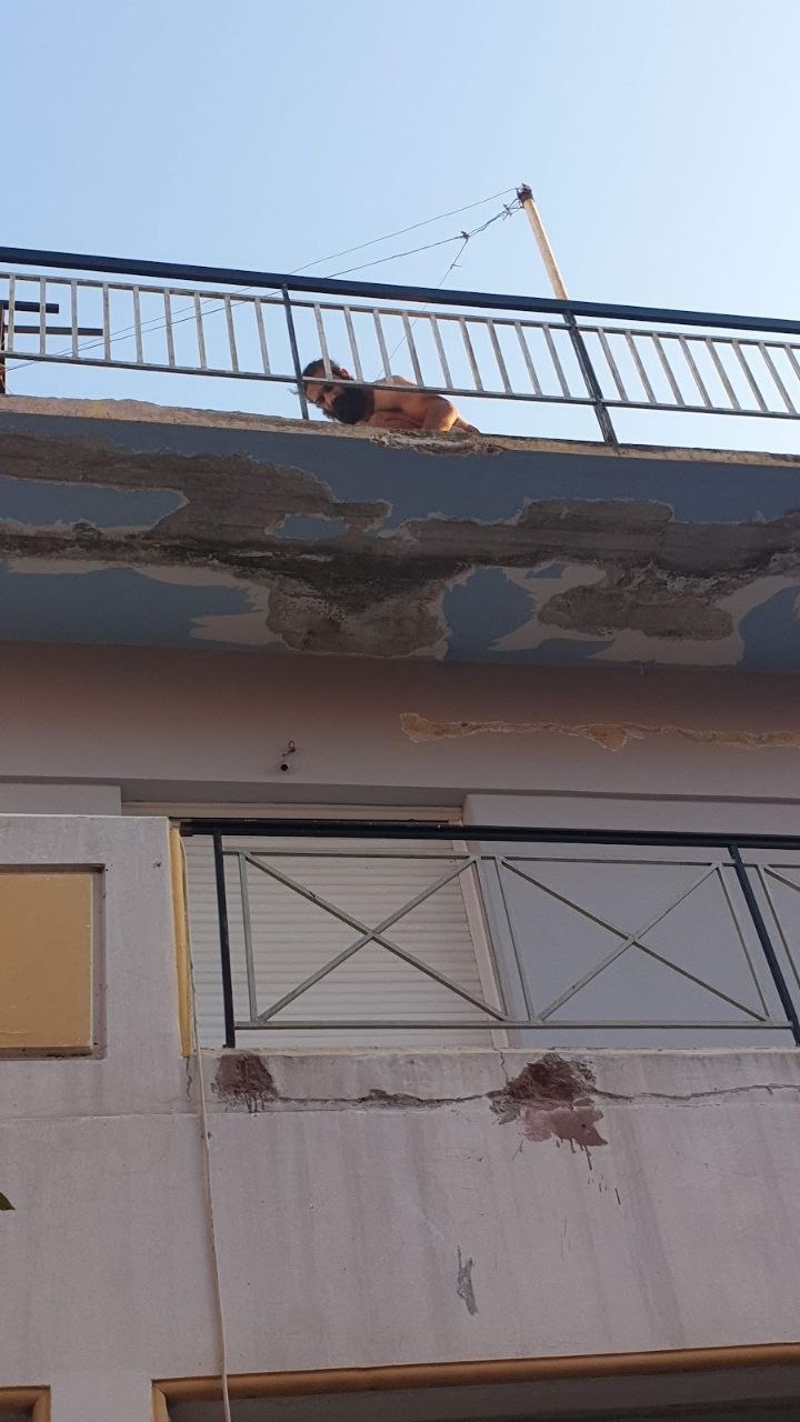 Θερμοπρόσοψη και εξωτερική ανακαίνιση κτιρίου στην Αθήνα